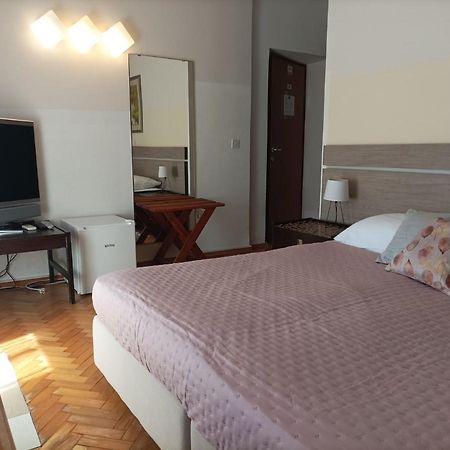Villas Arbia - Rio By The Beach Banjol Esterno foto