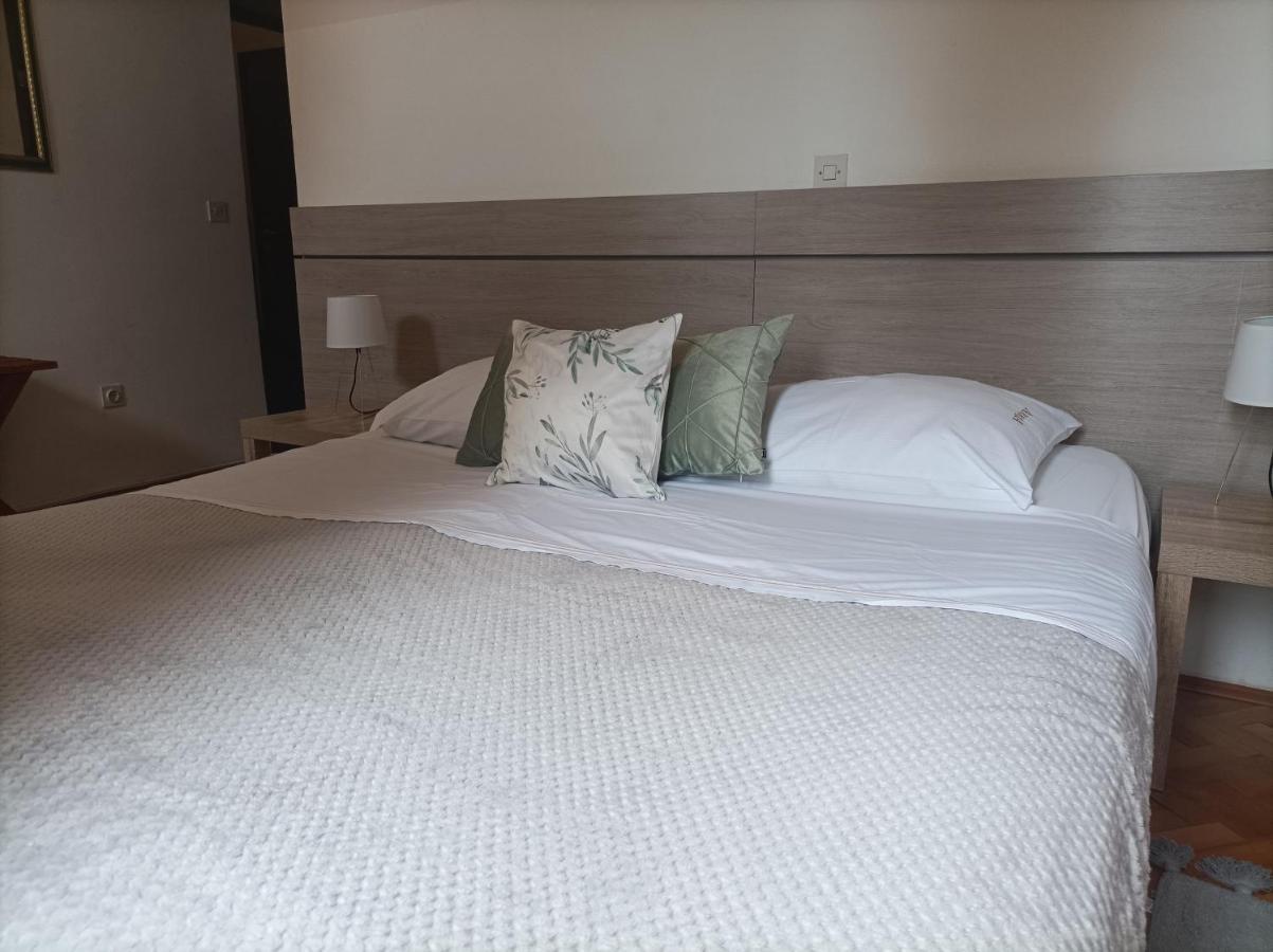 Villas Arbia - Rio By The Beach Banjol Esterno foto
