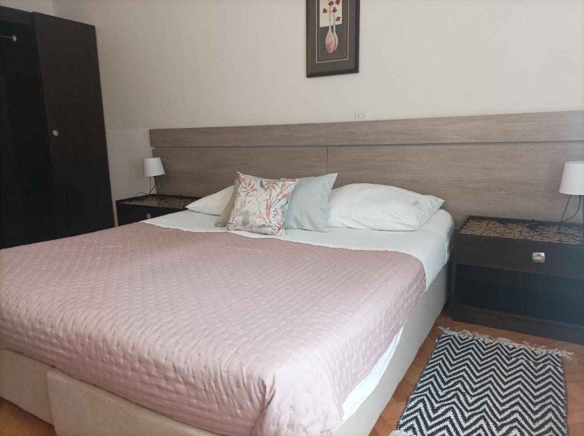 Villas Arbia - Rio By The Beach Banjol Esterno foto