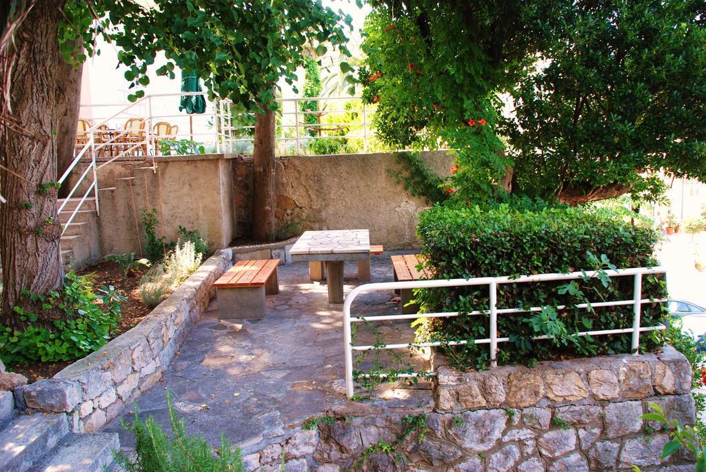 Villas Arbia - Rio By The Beach Banjol Esterno foto